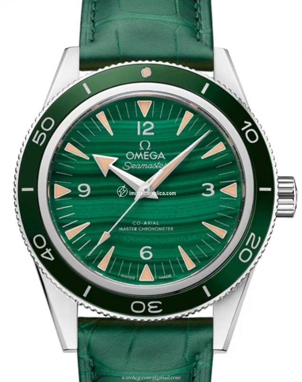 Omega 234.93.41.21.99.001 Seamaster 300 Master Co-Axial Men's Automatic Green
